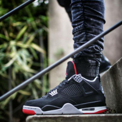 Bota Air Jordan 4 - Retro Bred