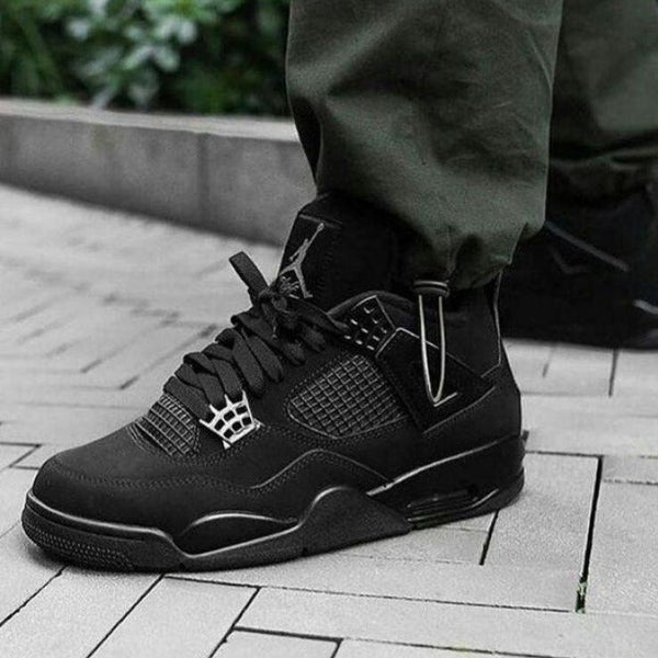 Bota Air Jordan 4 - Black Cat