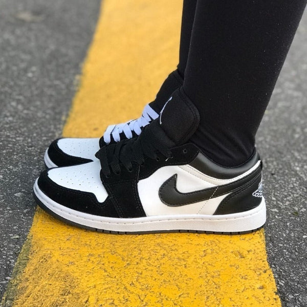 Tênis Air Jordan 1 Low OG Panda - Preta/Branco